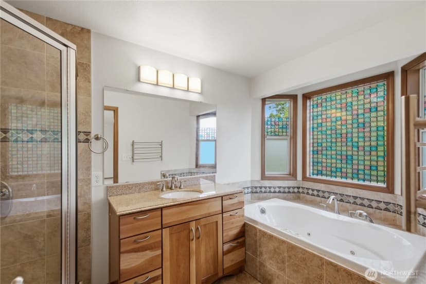Property photo for 19022 102nd Avenue Sw, Renton photo 18