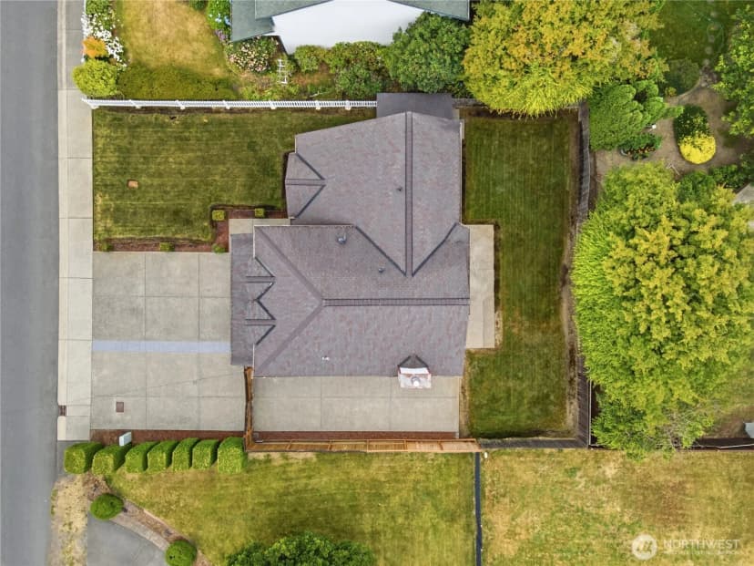 Property photo for 19022 102nd Avenue Sw, Renton photo 36