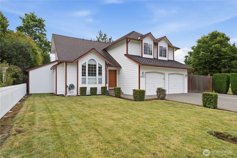 Property photo for 19022 102nd Avenue Sw, Renton photo 35