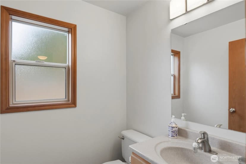 Property photo for 19022 102nd Avenue Sw, Renton photo 14