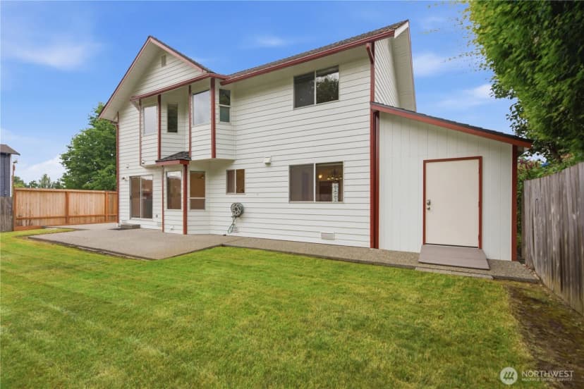 Property photo for 19022 102nd Avenue Sw, Renton photo 28