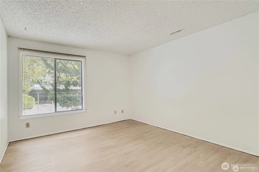 Property photo for 3518 109th Place Ne #222, Bellevue photo 15