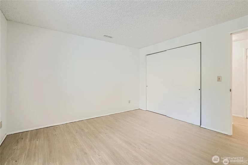 Property photo for 3518 109th Place Ne #222, Bellevue photo 17