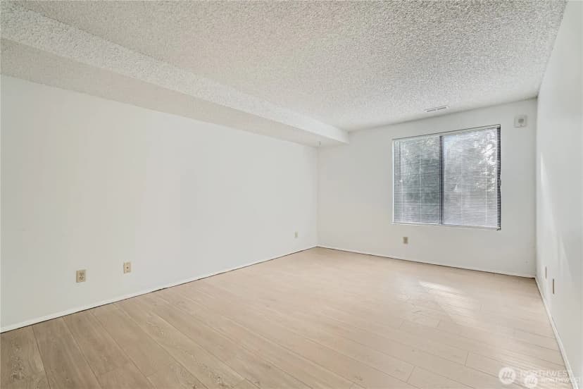 Property photo for 3518 109th Place Ne #222, Bellevue photo 11