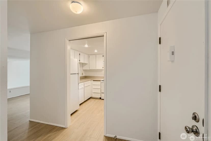 Property photo for 3518 109th Place Ne #222, Bellevue photo 4