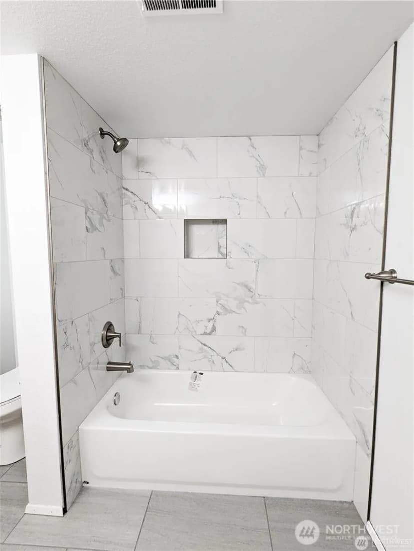 Property photo for 3518 109th Place Ne #222, Bellevue photo 26
