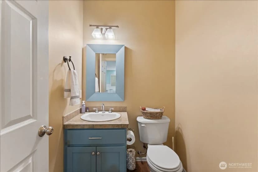Property photo for 7041 Eagle Lake Drive Se, Snoqualmie photo 14