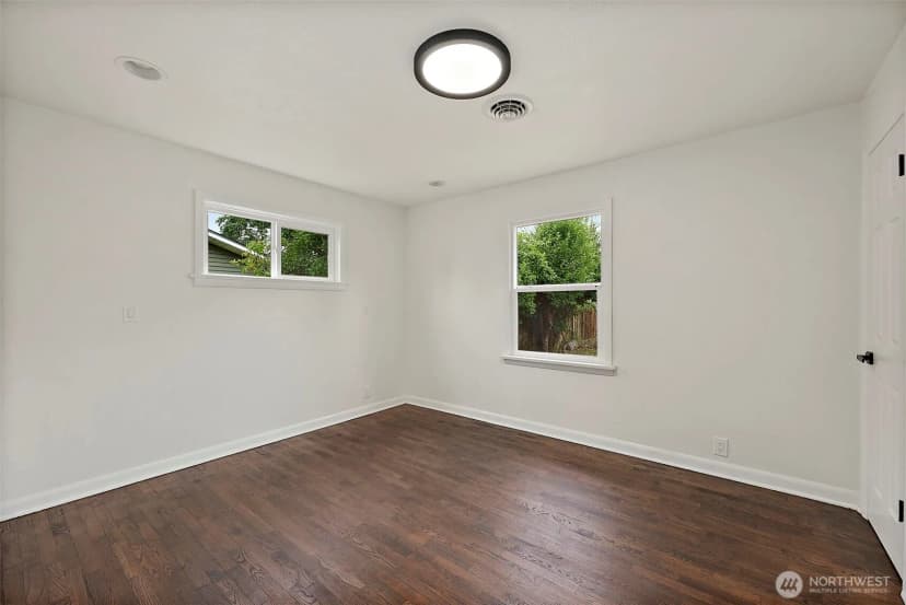 Property photo for 8811 Sw Wildwood Ave, Lakewood photo 14