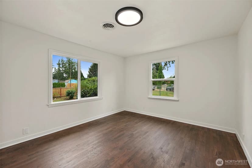 Property photo for 8811 Sw Wildwood Ave, Lakewood photo 13
