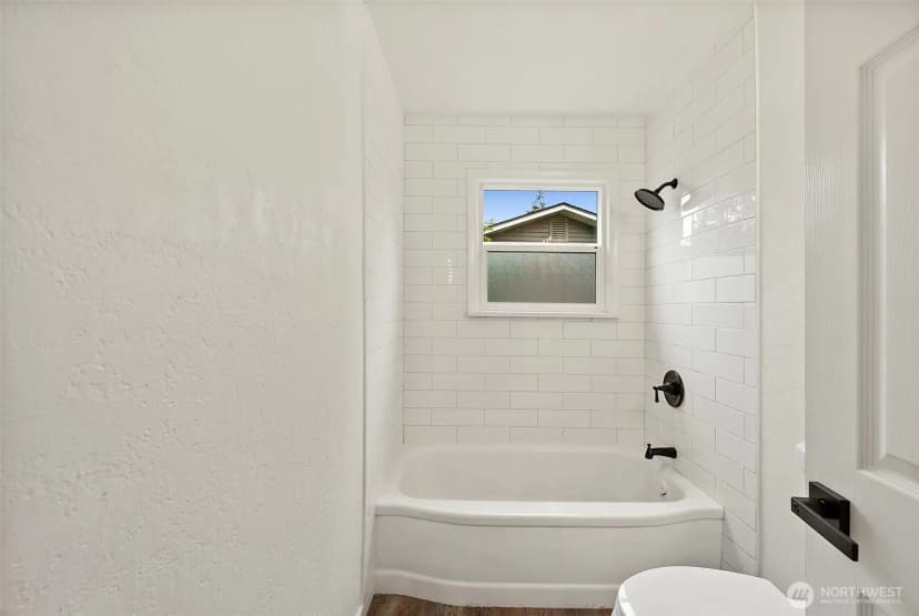 Property photo for 8811 Sw Wildwood Ave, Lakewood photo 15