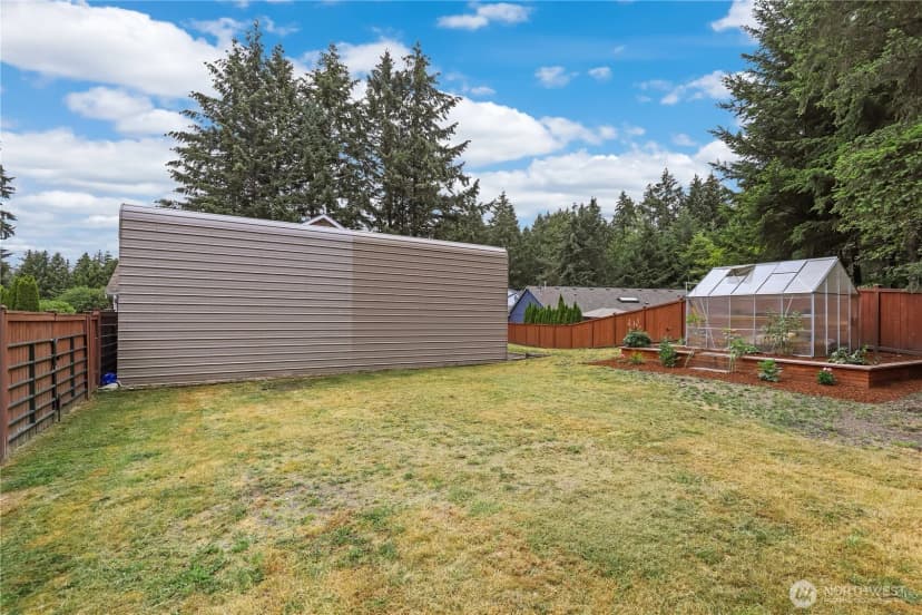 Property photo for 19411 112th Avenue E, Graham photo 28