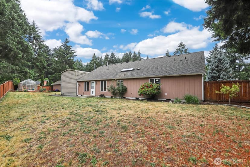 Property photo for 19411 112th Avenue E, Graham photo 24