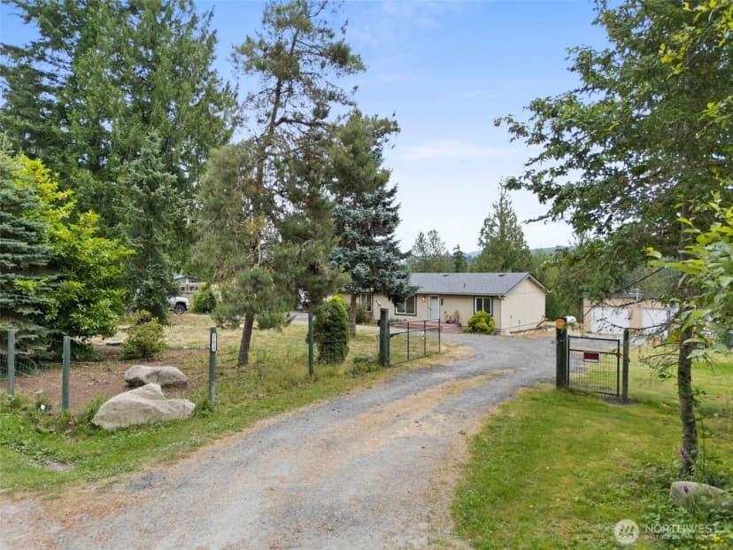 Property photo for 32419 129th Avenue E, Graham photo 22