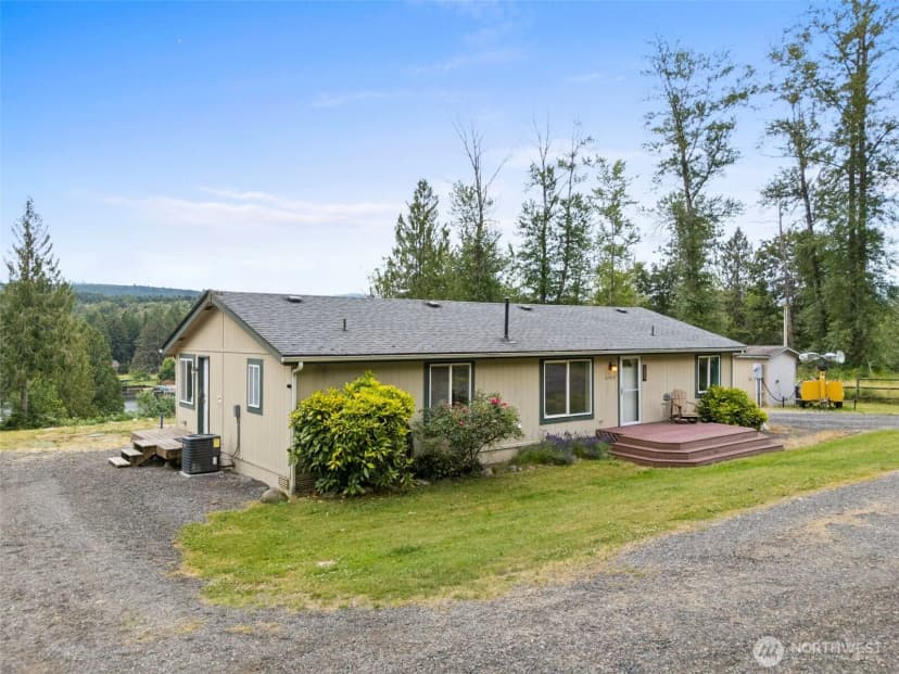 Property photo for 32419 129th Avenue E, Graham photo 23