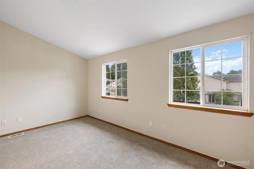 Property photo for 4943 Old Oak Street Se, Olympia photo 24