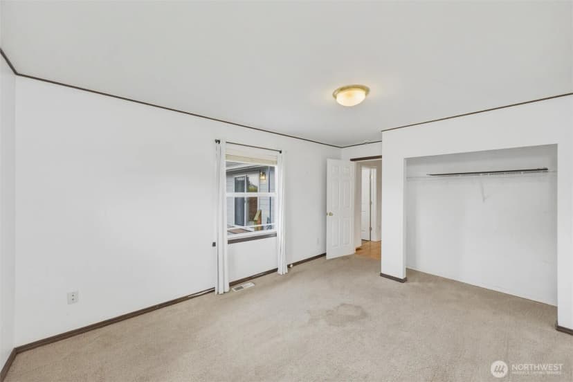 Property photo for 902 Nooksack Avenue, Nooksack photo 12