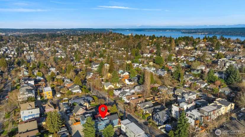 Property photo for 1411 Martin Luther King Jr Way, Seattle photo 28