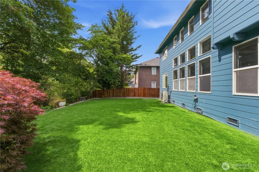 Property photo for 1403 240th Way Se, Sammamish photo 34