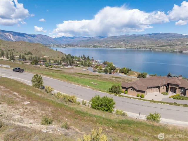 Property photo for 306 Clos Chevalle Road, Chelan photo 4