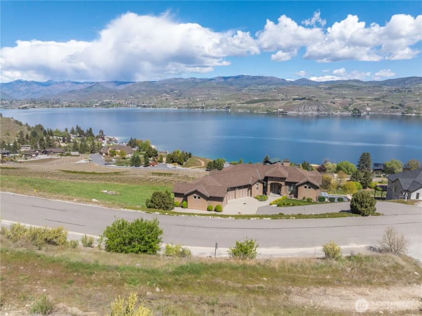 Property photo for 306 Clos Chevalle Road, Chelan photo 13