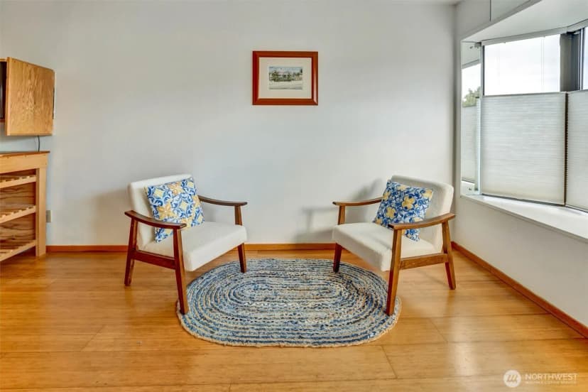 Property photo for 211 Summit Avenue E #n305, Seattle photo 13