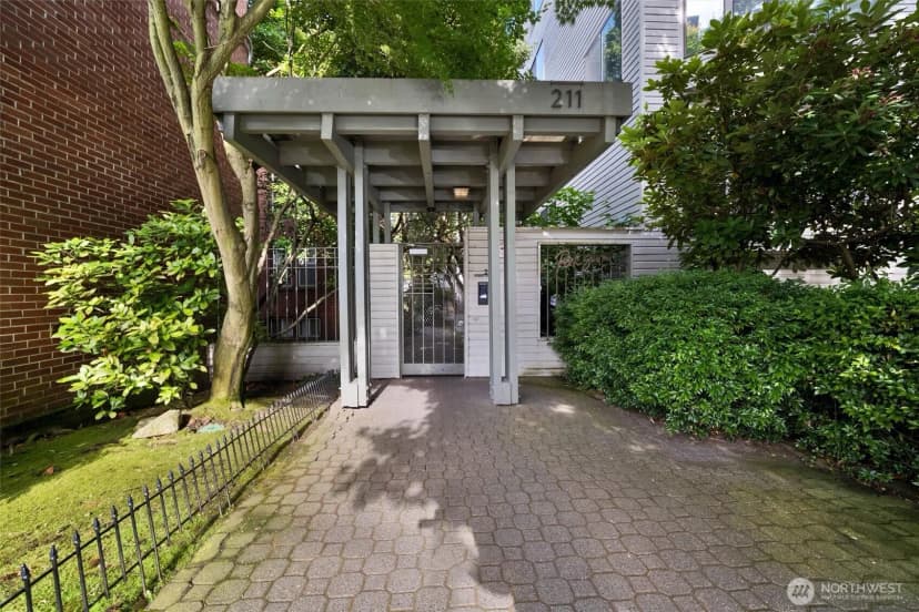 Property photo for 211 Summit Avenue E #n305, Seattle