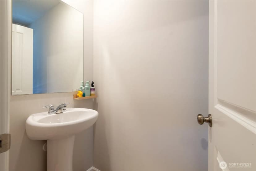 Property photo for 1025 15th Ave, Sultan photo 14