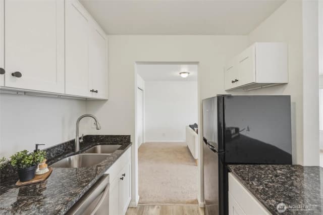 Property photo for 819 High Street W #106, Bellingham photo 4