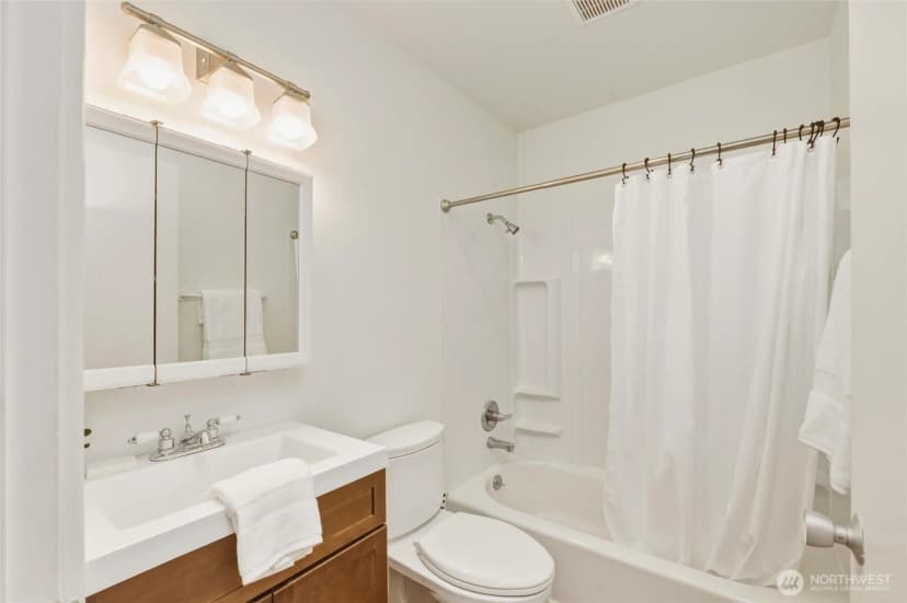 Property photo for 819 High Street W #106, Bellingham photo 14