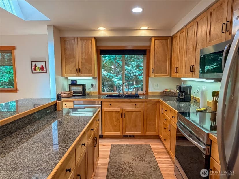 Property photo for 460 Pinecrest, Port Townsend photo 16