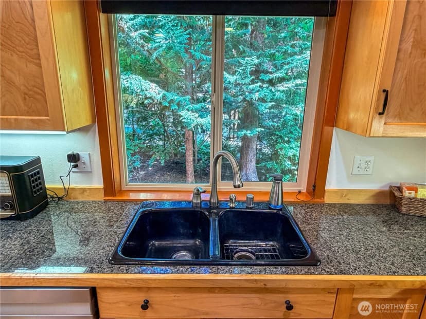 Property photo for 460 Pinecrest, Port Townsend photo 17