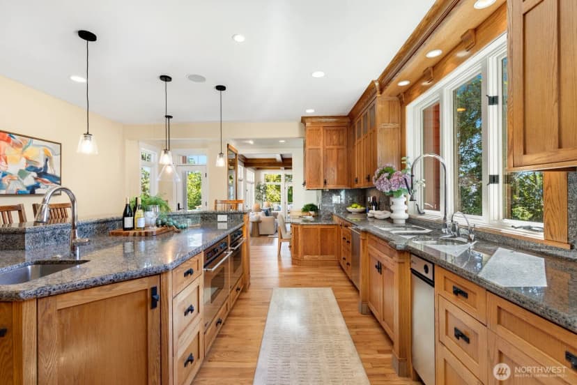 Property photo for 4155 212th Way Se, Sammamish photo 11