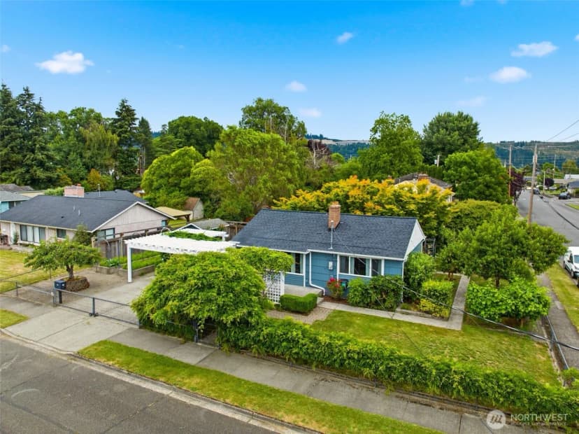 Property photo for 803 Bonney Avenue, Sumner