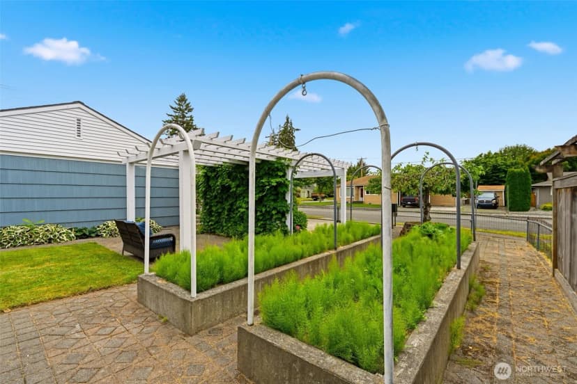 Property photo for 803 Bonney Avenue, Sumner photo 32