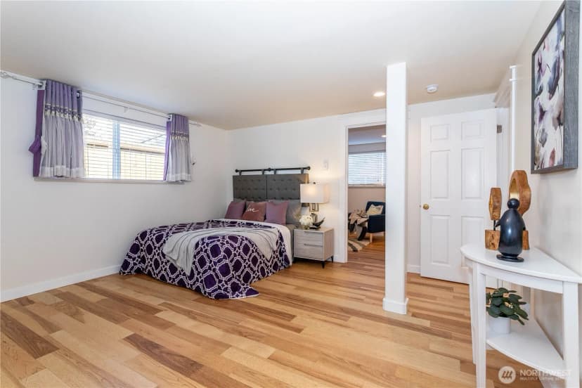 Property photo for 3905 Ne 6th Street, Renton photo 21