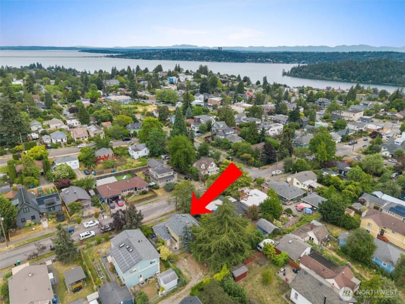 Property photo for 4821 S Brandon Street, Seattle photo 29