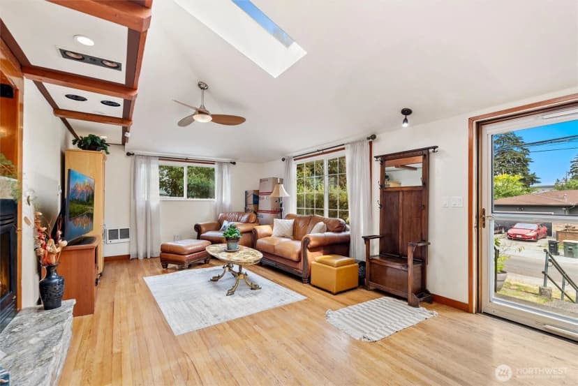 Property photo for 4821 S Brandon Street, Seattle photo 33
