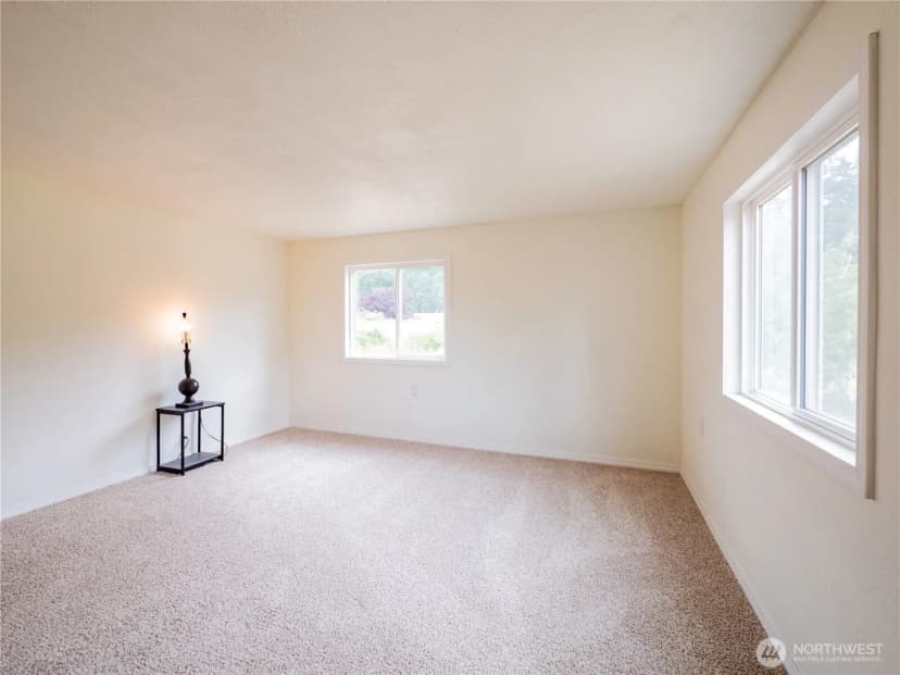 Property photo for 8903 336th Street S, Roy photo 12