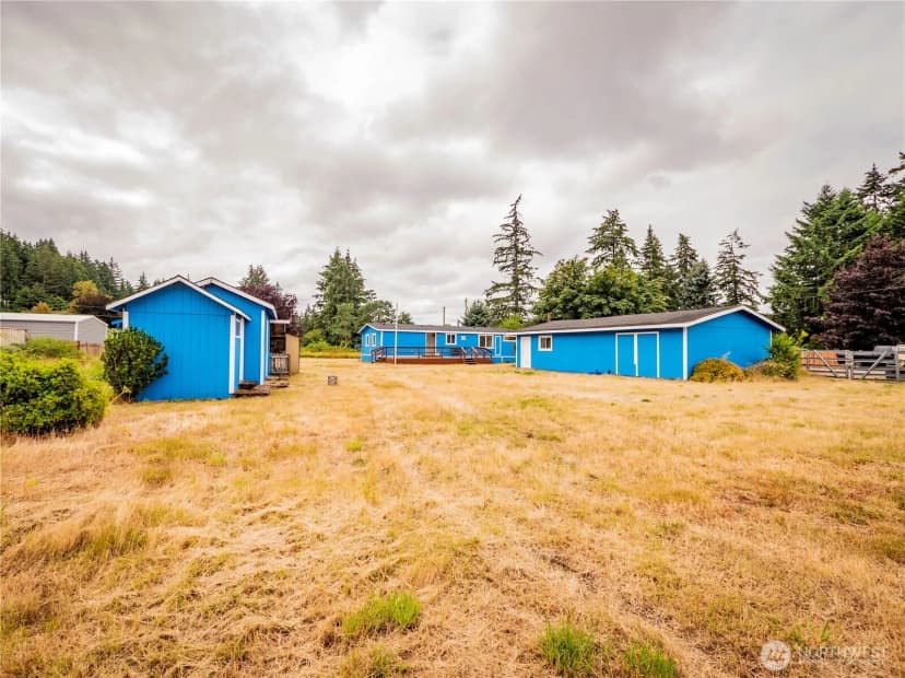 Property photo for 8903 336th Street S, Roy photo 32