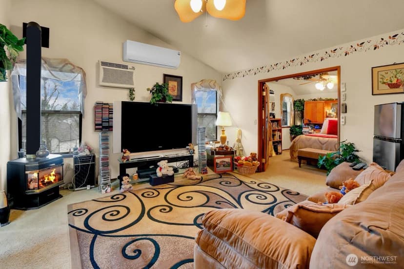Property photo for 32807 12th Avenue Sw, Federal Way photo 22