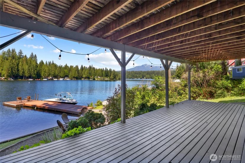 Property photo for 1012 S Lake Roesiger Road, Snohomish photo 8