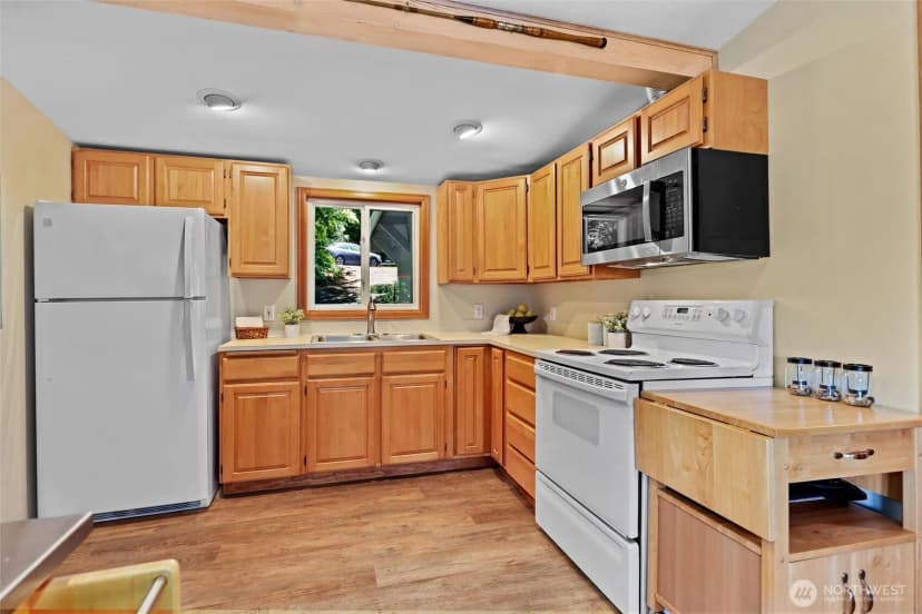 Property photo for 1012 S Lake Roesiger Road, Snohomish photo 13