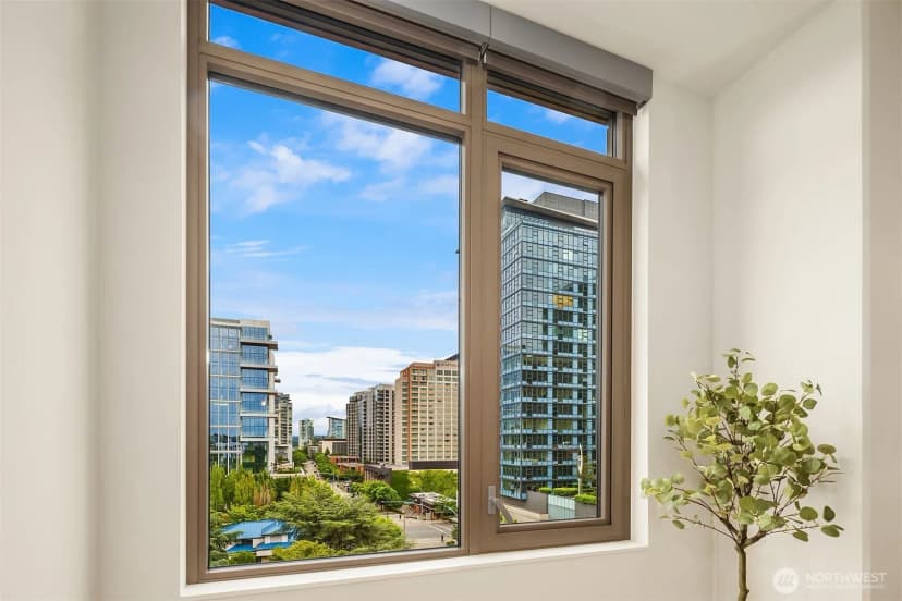 Property photo for 10232 Ne 10th Street #708, Bellevue photo 11