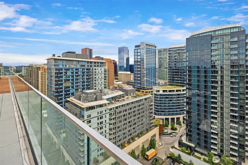Property photo for 10232 Ne 10th Street #708, Bellevue photo 23