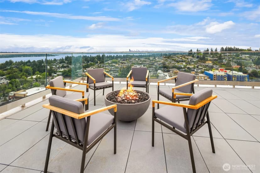 Property photo for 10232 Ne 10th Street #708, Bellevue photo 24
