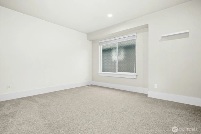 Property photo for 18817 175th Place Se, Renton photo 25