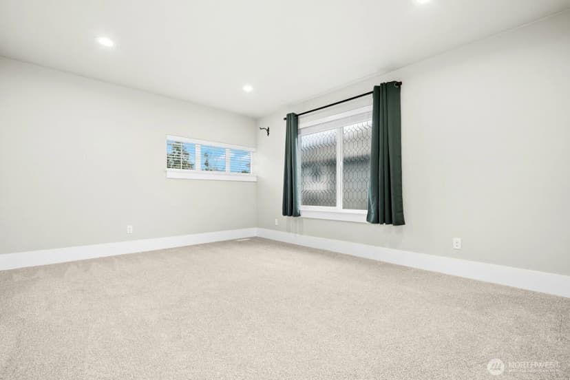 Property photo for 18817 175th Place Se, Renton photo 22