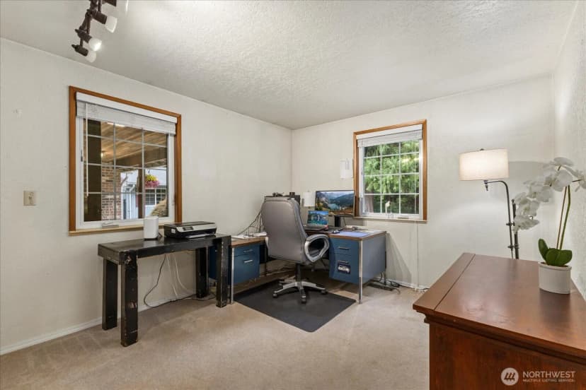 Property photo for 29832 Kent Black Diamond Road Se, Kent photo 13