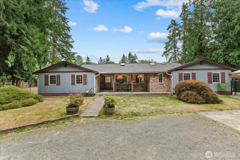 Property photo for 29832 Kent Black Diamond Road Se, Kent photo 2