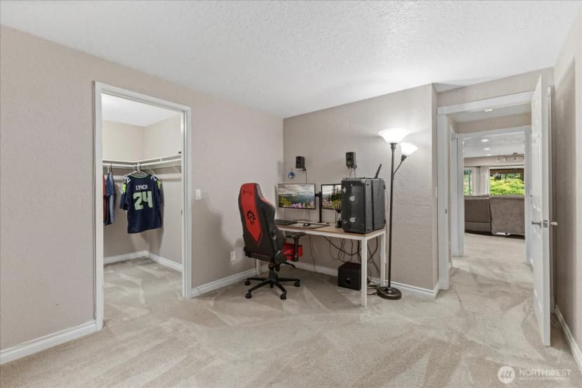 Property photo for 29832 Kent Black Diamond Road Se, Kent photo 16